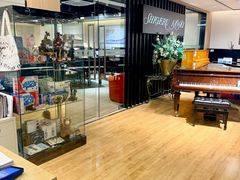 -柏斯音乐艺术中心·钢琴·吉他(上音店)