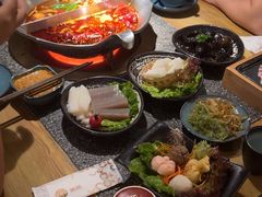 -湊湊火锅·茶憩(郑州绿地新都会店)