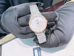 -亨得利钟表商店