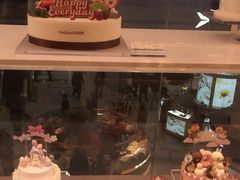-好利来(上海长宁龙之梦店)