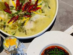 -洛缦音乐餐厅(工业展览馆万象城店)