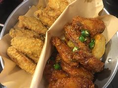 炸鸡翅一半一半-富乐满韩国正宗炸鸡韩国料理(虹泉路店)