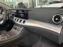 -宁波之星奔驰4S店(海曙店)