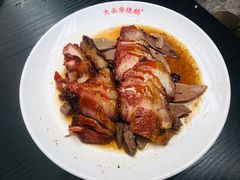 叉烧拼鹅肝-黄连大头华烧鹅店(大良店)