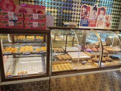 -昆明冠生园·蛋糕·面包(南强街店)