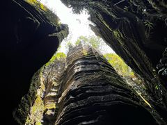 -梭布垭石林景区