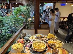 -菌之家·专业纯野生菌火锅·特色炒菌