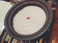 老牌坊鱼豆花-老牌坊云南鱼豆花火锅(爱建店)