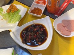 -四季喧黔味豆米火锅(万达广场店)