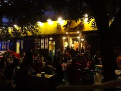 等位区-蜀九香火锅(彩虹店)