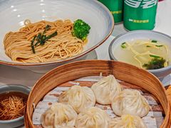 -馋三尺蟹粉小笼(人民广场店)