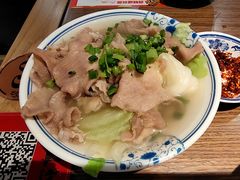 -肖四女乐山跷脚牛肉(世博源店)