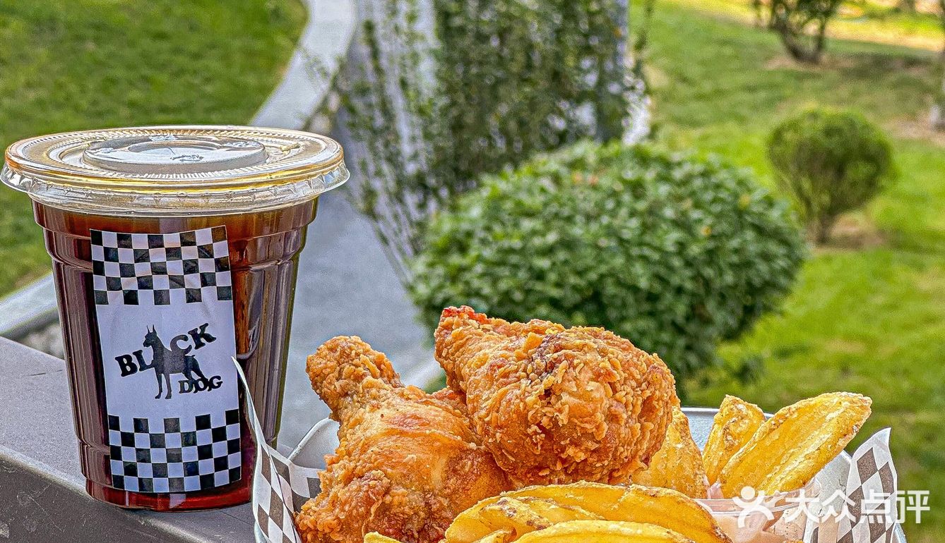 济南！在济南！这家贝果汉堡太太太好吃了！