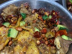 香辣猪手-辣盆盆麻辣小龙虾(哈尔滨总店)