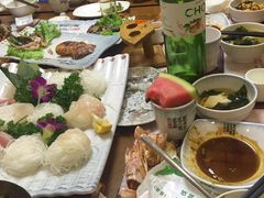 -青瓦餐厅·生鱼片·韩园烤肉(西塔店)