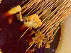 -拈签一笑黄牛肉辣卤串串