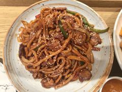 椒麻鸡炒乌冬面-魏客咖啡(中铁中心店)