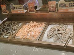 -山焱·炭火自助烤肉(周浦万达店)