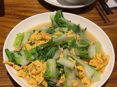 -泉畔人家·老济南经典鲁菜(大明湖店)