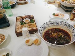 -梅花香里大酒店(郁金香路店)