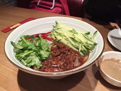 -东方饺子王(重庆路亚泰店)