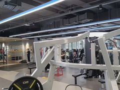 -超鹿运动(五四路恒力城店)