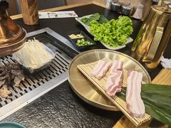 -臻牛烤肉