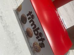 甜甜圈-Tims天好咖啡·贝果(雁展路万象天地店)