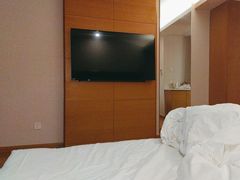 -全季酒店(郑州建设路碧沙岗地铁站店)