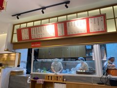 -李与白包子铺(桐梓林店)