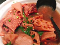 -洞庭土菜小炒馆(易发广场店)