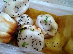 -香山胡记吴江路生煎(灵山路店)