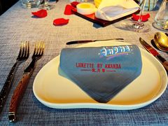 -弦月窗LUNETTE BY AMANDA(复兴路店)