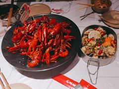 -巴厘龙虾·榜首油焖大虾(音乐学院·沿江酒馆店)