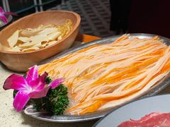 -朱光玉火锅馆(龙阳广场店)