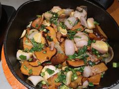 包烧野生牛肝菌-云海肴·汽锅鸡·云南菜(高德置地店)