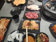 -啊美丽炭火烤肉(滑翔一店)