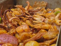 -老东镇啤酒屋海鲜加工·蒸汽海鲜·海鲜烧烤(台东店)