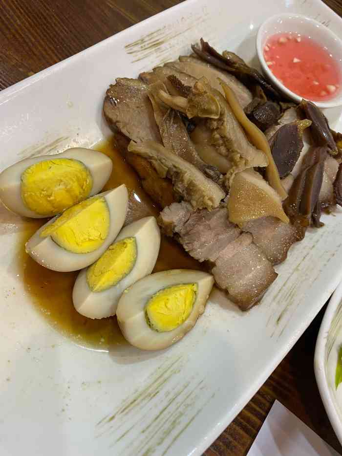 林师傅潮汕砂锅粥位于沈阳浑南新区富民南街3314号10门离理工大学很近