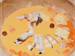 -云南草盖子石锅鱼·创意菜(万达店)