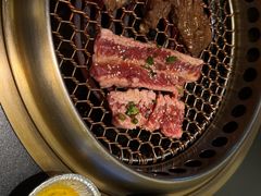 -極屋鮨牛 · 烧肉酒场(时代C馆店)