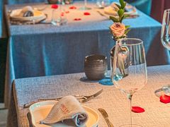 -弦月窗LUNETTE BY AMANDA(复兴路店)