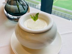 燕窝酸奶-北京厨房(西安SKP店)