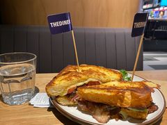 -The Diner X餐厅(青岛万象城店)