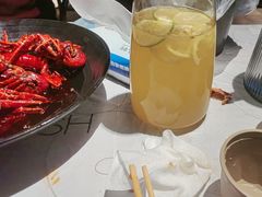 -巴厘龙虾·榜首油焖大虾(音乐学院·沿江酒馆店)