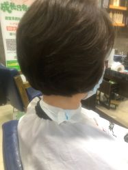 -阿兵荣辉美容理发有限公司