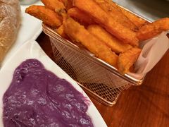 -东西风牛排馆周末烧烤自助(首都机场希尔顿店)