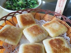 -鲤鱼塘农家山庄