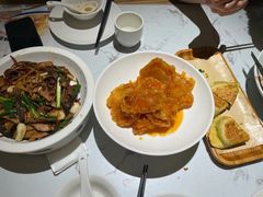 -关东小磨东北菜(漕河泾印象城店)