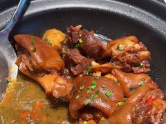 砂锅肘子蹄-绿草地·湘菜(悦方ID mall店)
